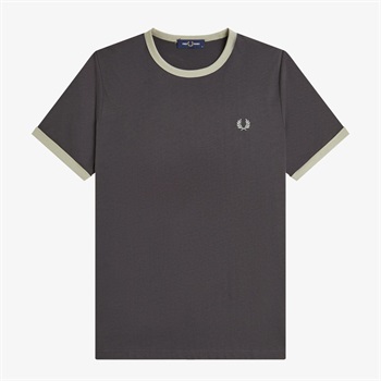 FRED PERRY(フレッドペリー) RINGER T-SHIRT(コイチャ-S)