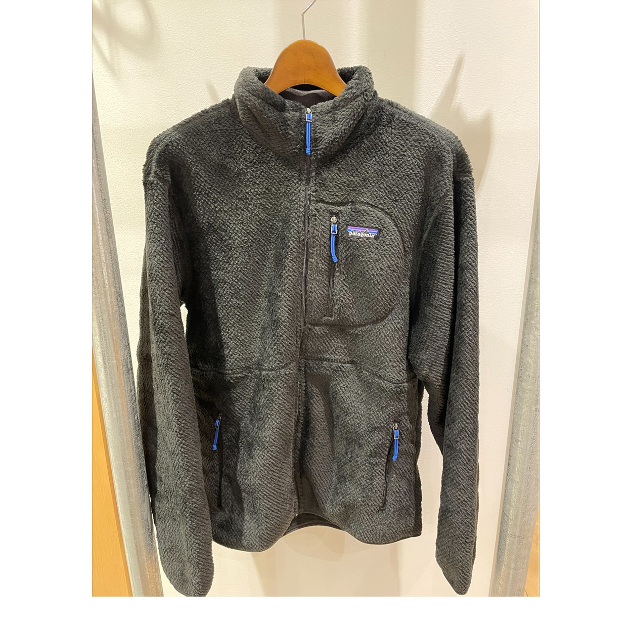 Patagonia(パタゴニア) メンズ・リツール・ジャケット <06 V従販>(BLK-M)