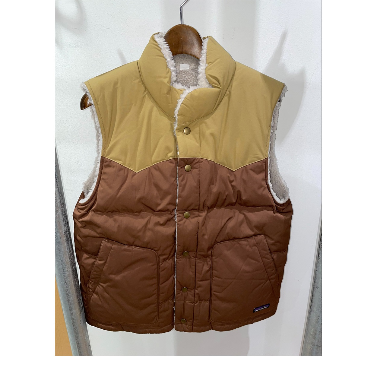 Patagonia(パタゴニア) メンズ・リバーシブル・ビビー・ダウン・ベスト <06 V従販>(MEBN-M)