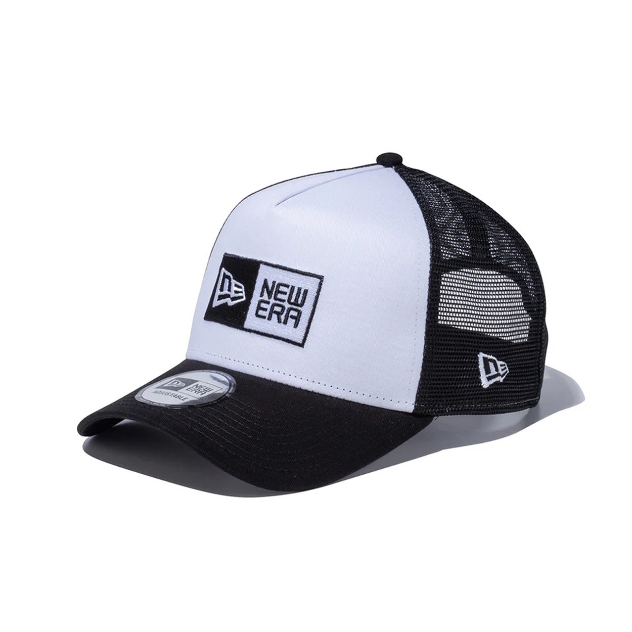 NEWERA(ニューエラ) 9FORTY A-Frame トラッカー ボックスロゴ ブラック/ホワイト(ブラック-フリー)