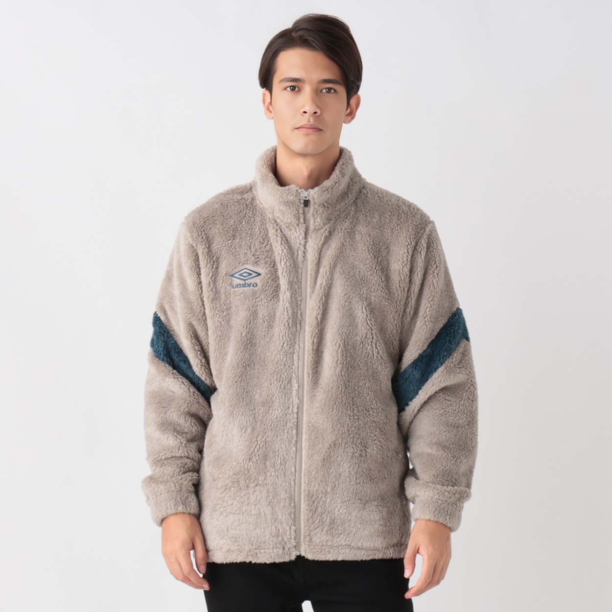 UMBRO(アンブロ) UMBボアフリースジャケット メンズ | イオンスタイル