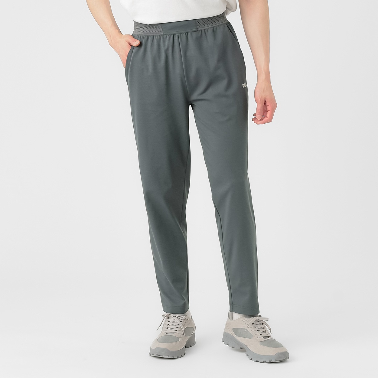 FILA(フィラ) FILAストレッチツイルパンツ ストレッチ ドライ 再帰反射 メンズ(ウスクロ-XL)