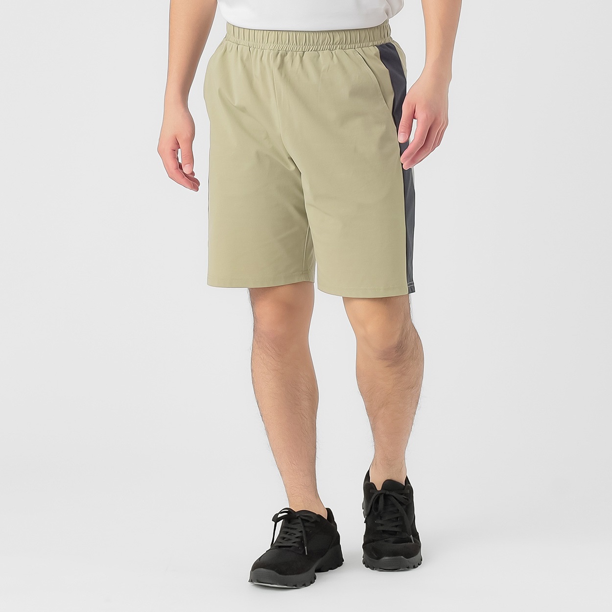 ハーフパンツ ストレッチ 吸水速乾 UVカット メンズ(ウスチャ-L)
