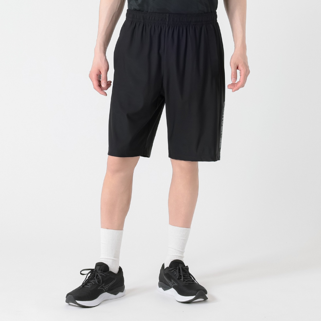 CONVERSE(コンバース) ショートパンツ 鹿の子素材 接触冷感 吸汗速乾 UVカット ストレッチ メンズ(クロ-L)