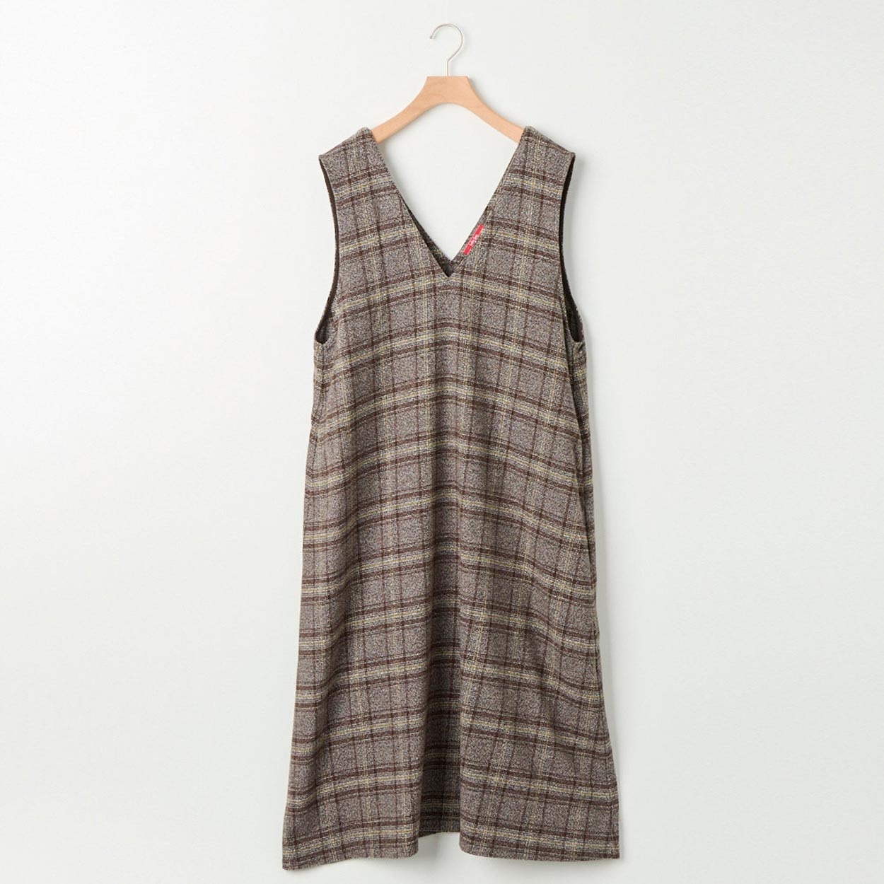 MYLAN Vネックジャンプスーツ チェリーレッド ¥93500-現行品タグ付 V