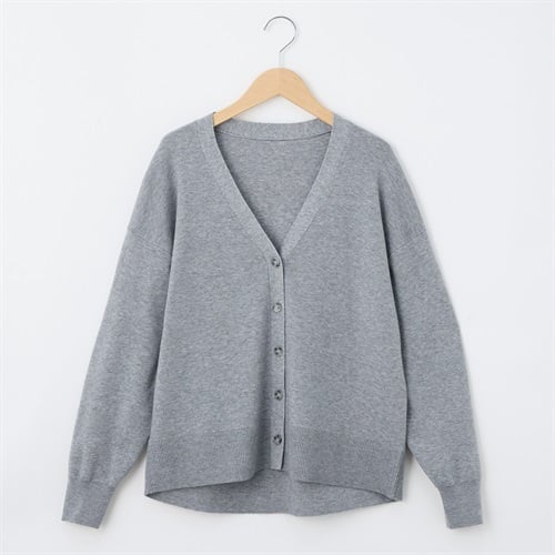新品タグ付】β (Women)/ベータ Vあき ニットカーディガン ニット