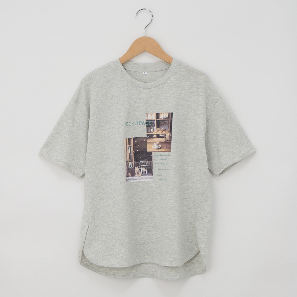 オーガニックコットン 68丈裾ラウンドフォトプリント半袖Tシャツ レディス JEUNE MAMAN(ジュネママン) AS-1980-2806B(グレー-M)
