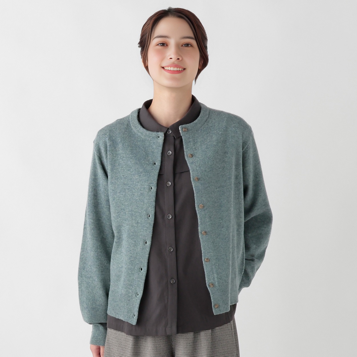 ANDFAMILYS CO. ビーチクロスカーディガン L 美品 ANDFAMILYS CO. ビーチクロスカーディガン L 美品 ラムウール混クルー