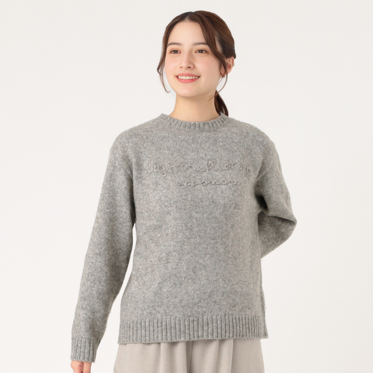 ロゴ刺繍ニットプルオーバー レディス SELF+SERVICE(セルフ＋サービス