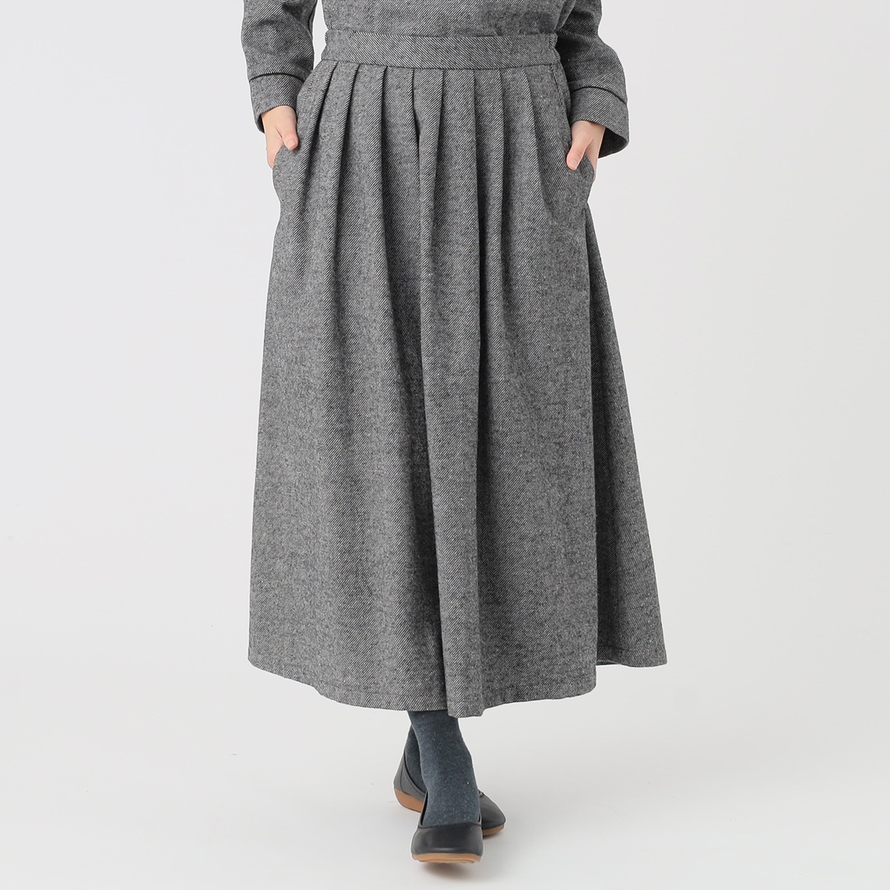 PGG◾️セットアップ◾️ トップス＆スカート　杢グレー EXPAND 先染め柄微起毛タックスカート レディス SELF+SERVICE(セルフ＋