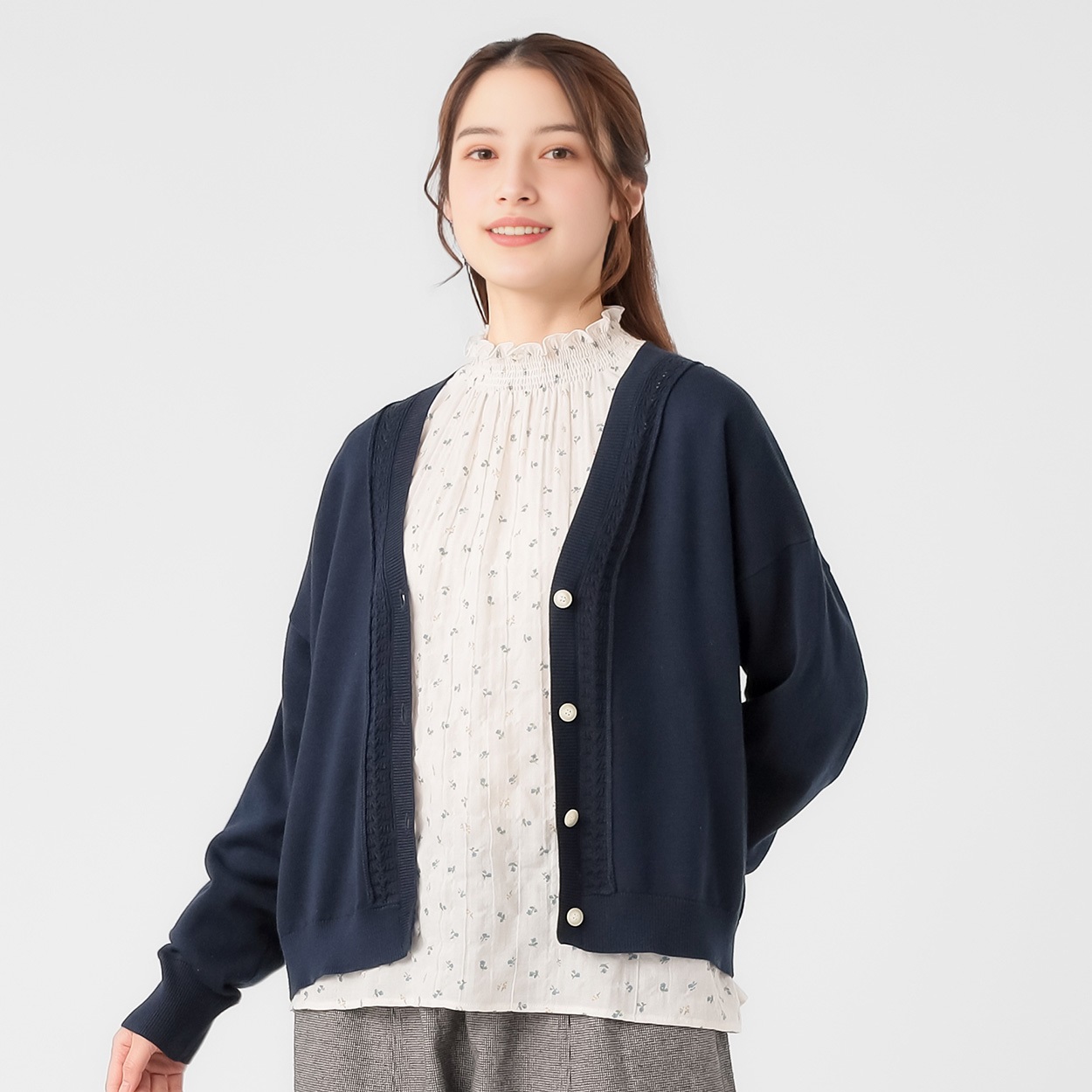 専用イエナ　IENA レース編み カーディガン ニット　コットン　綿 IENA LA BOUCLE（イエナラブークル） カーディガン レースコンビ