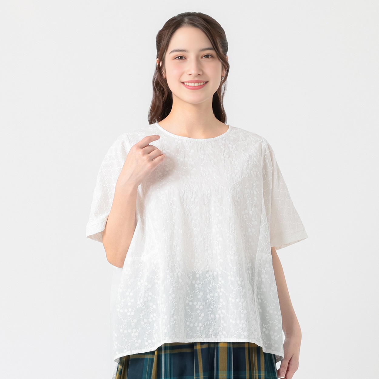 オーガニック綿入刺繍パッチワークTブラウス レディス SELF+SERVICE