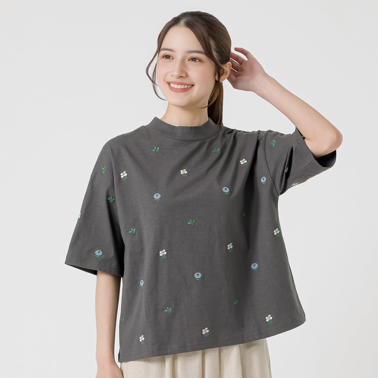 リサイクル綿入 スラブ柄刺繍Tee レディス SELF+SERVICE(セルフ＋サービス) SP-K19331-SS(チャコ－ルグレ－-M)