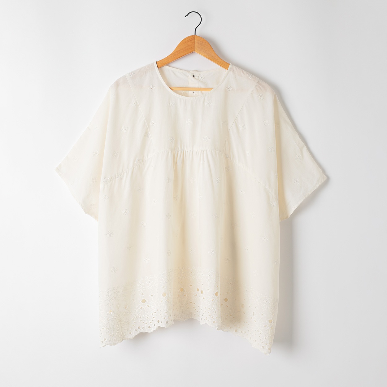 裾スカラ刺繍チュニック オーガニック綿入 レディス SELF+SERVICE(セルフ＋サービス) HC261140-SS(シロ-L)