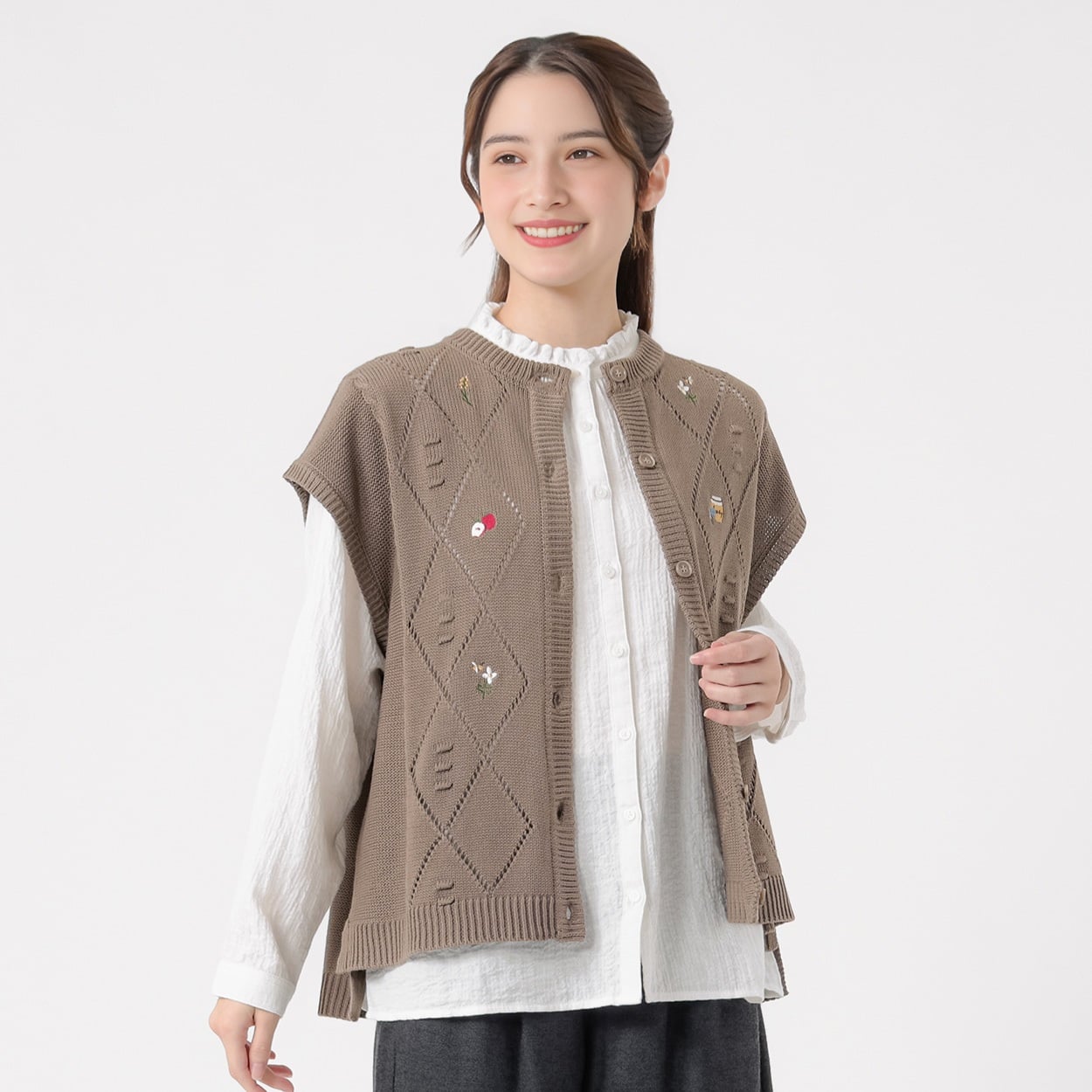 刺繍入ニットベスト レディス SELF+SERVICE(セルフ＋サービス) GL1266537-SS(Ａウスクロ-M)