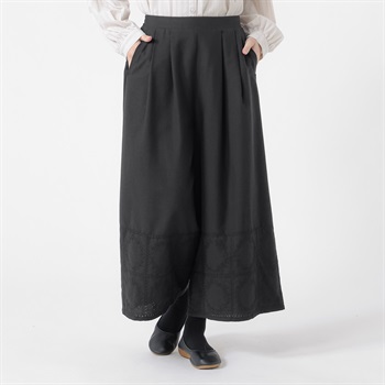 EXPAND 裾スクエア刺繍ワイドパンツ レディス SELF+SERVICE(セルフ＋サービス) CP323591-SS(チャコ－ルグレ－-M)