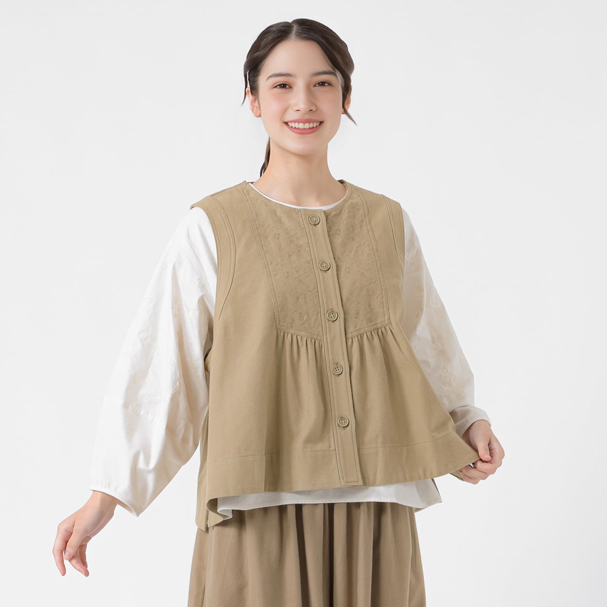 kippis 部分刺繍ベスト レディス SELF+SERVICE(セルフ＋サービス) YG2609IS1B-SS(チャ-L)