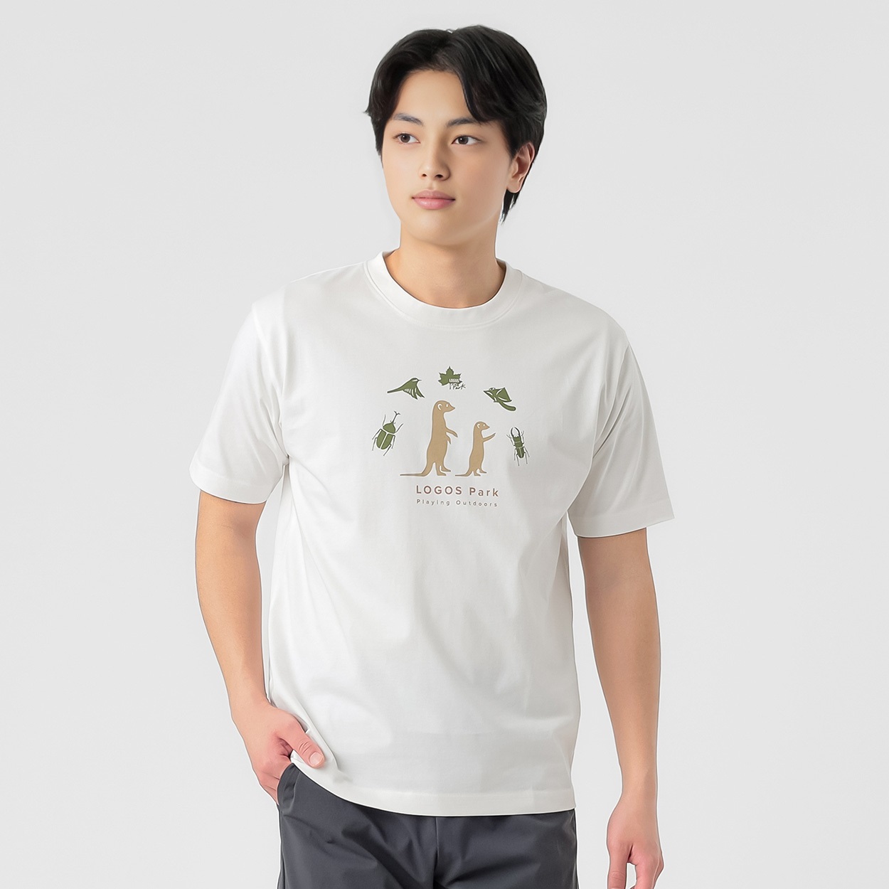 綿タッチプリントTシャツ 吸汗速乾 メンズ(シロ-M)