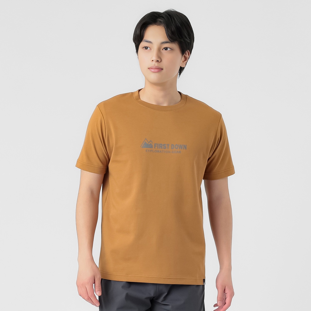 FIRST DOWN EXPLORATION GEAR カットソー アイスコットンロゴプリントT
