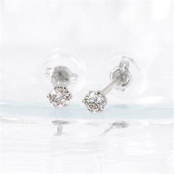 プラチナ ビーンズピアス 定価15000円くらいしました。 プラチナ ピアス | 152143155002 | 【公式】Canal4℃ (カナル