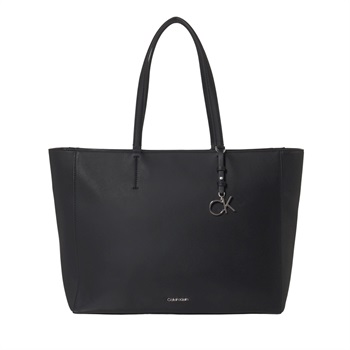 CALVIN KLEIN(カルバンクライン) トートバッグ K60K610610BAX<09 3日間>(ブラック-フリー)
