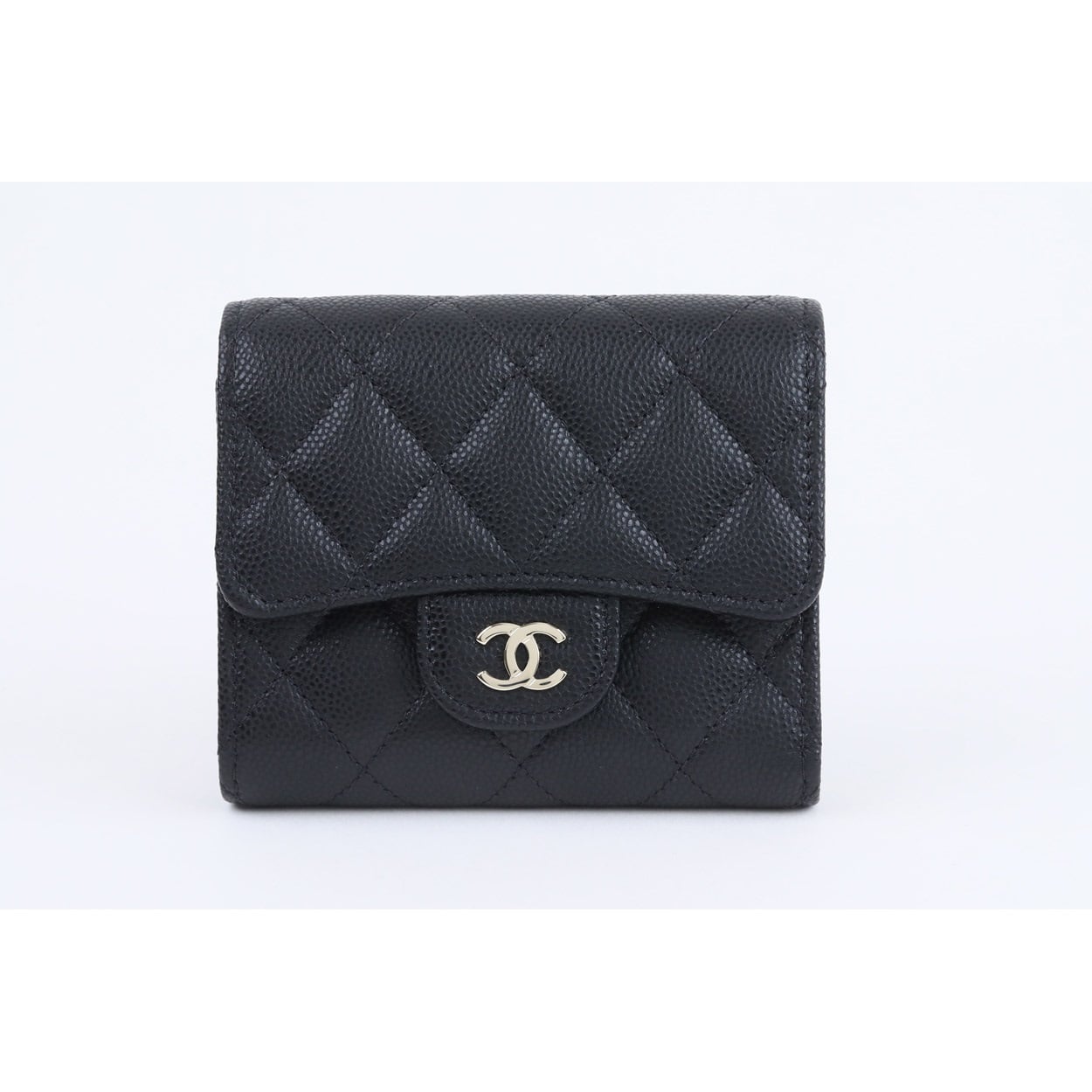 CHANEL(シャネル) 三つ折り財布 AP0229 B10583 C3906<11 BF事前>(ブラック-フリー)