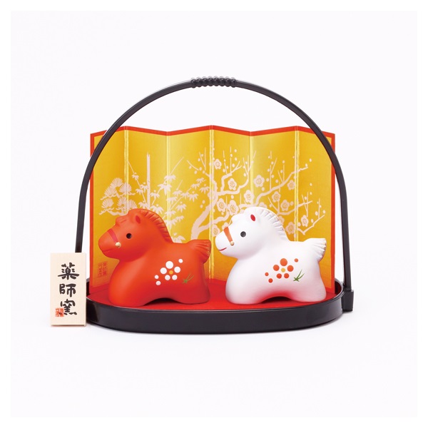 錦彩招福午 紅白 小手籠付 正月 2026 迎春 | イオンスタイルオンライン