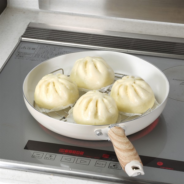 パール金属 お茶ミル シルバー Φ47×高さ135mm(本体) 日本製 セラミック刃 ハンディー 18-8 ステンレス製 UW-3502 パール金属 お茶ミル シルバー Φ47×高さ135mm(本体) 日本製 セラミック