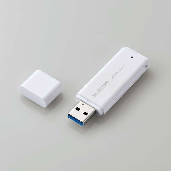 外付けSSD 250GB　ESD-EMC0250G　エレコム(ESD-EMC0250GWH)