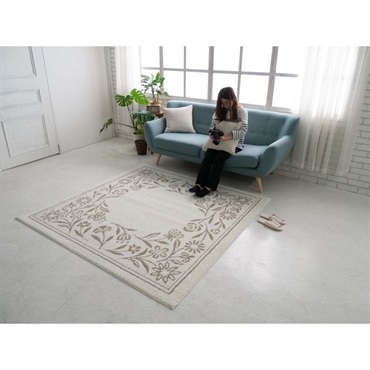 撥水ラグ ペティフルー ベージュ | イオンスタイルオンライン 衣料品