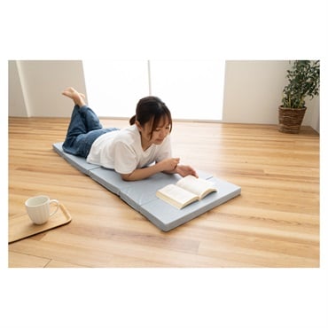 ひんやりたためるごろ寝マット 50×150cm