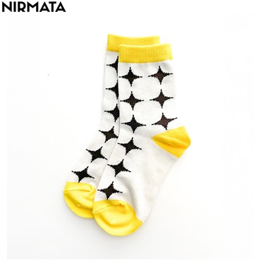 NIRMATA(ニルマータ) 星柄クルー丈ソックス 男の子 女の子 キッズ(イエロー-19-21cm)
