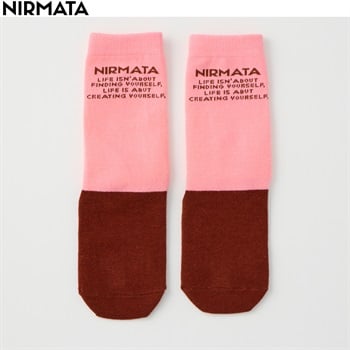 NIRMATA(ニルマータ) 文字柄ハイソックス 男の子 女の子 キッズ(ピンク-15-20cm)