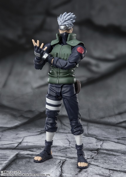 予約　2027年2月発売　S.H.Figuarts はたけカカシ -勇名轟く写輪眼の英雄-（再販版）　お一人さま1点限り フィギュア(4580886846740)