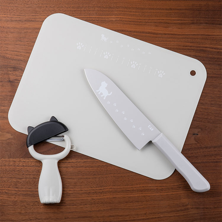 貝印 Nyammy 包丁＆ピーラー＆シートまな板 3点セット | イオン