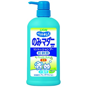 ペットキレイ のみ・マダニとり リンスインシャンプー 犬猫用 グリーンフローラルの香り ポンプ 550ml ライオンペット 【動物用医薬部外品】