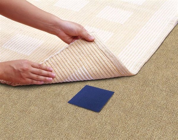 カーペットの重ね使い用ズレ防止(ダークブルー)