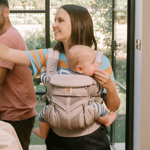 Ergobaby エルゴベビー OMNI Classic ナチュラルベージュ 抱っこひも