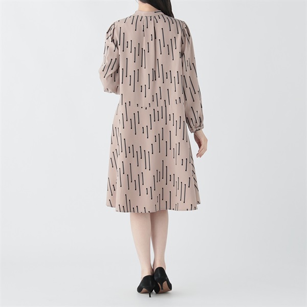 イモムシ様 I Naturali / Arabescato Lucidato – ラミナムジャパン株式会社