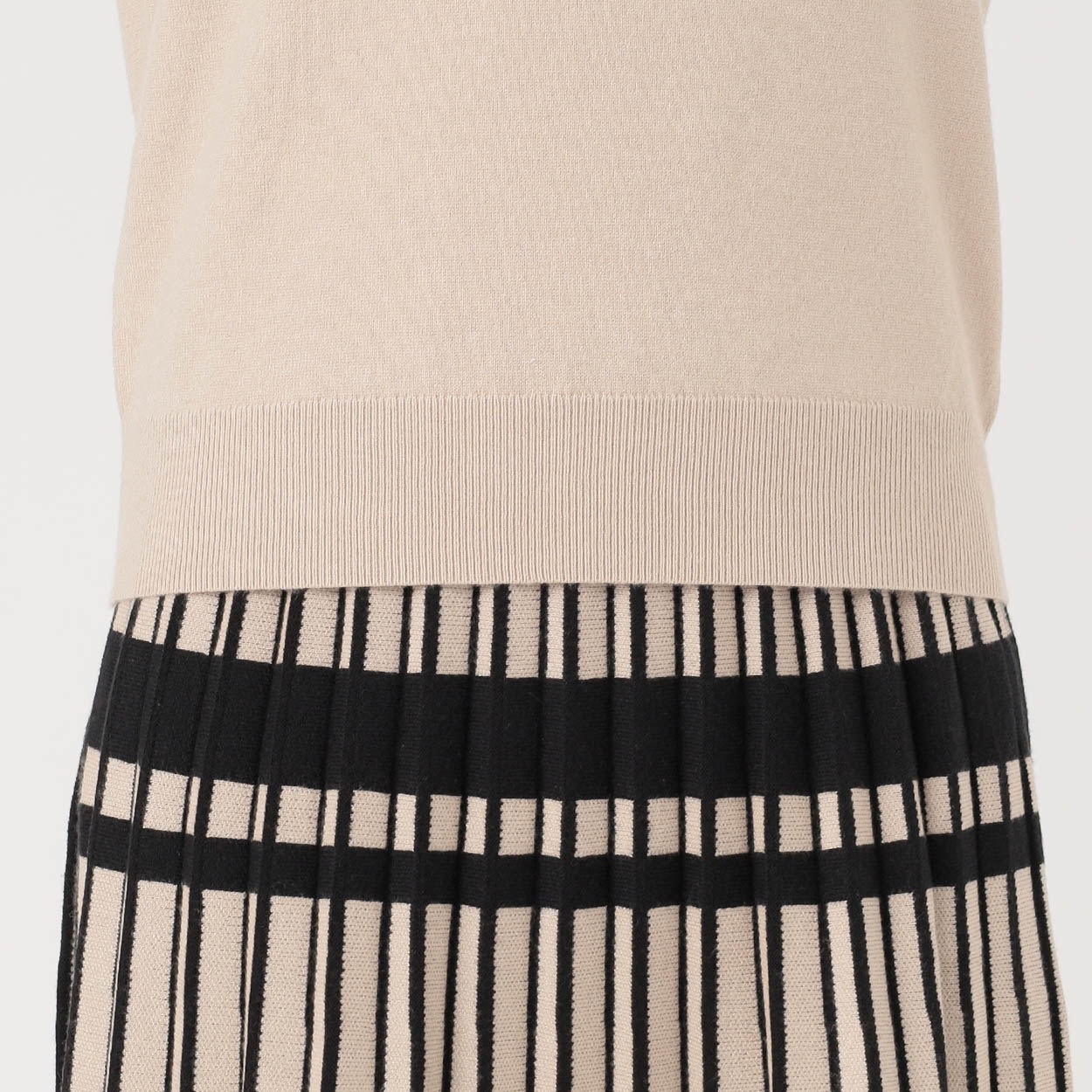 ニット配色セットアップ レディス EMMA JAMES (エマジェイムス