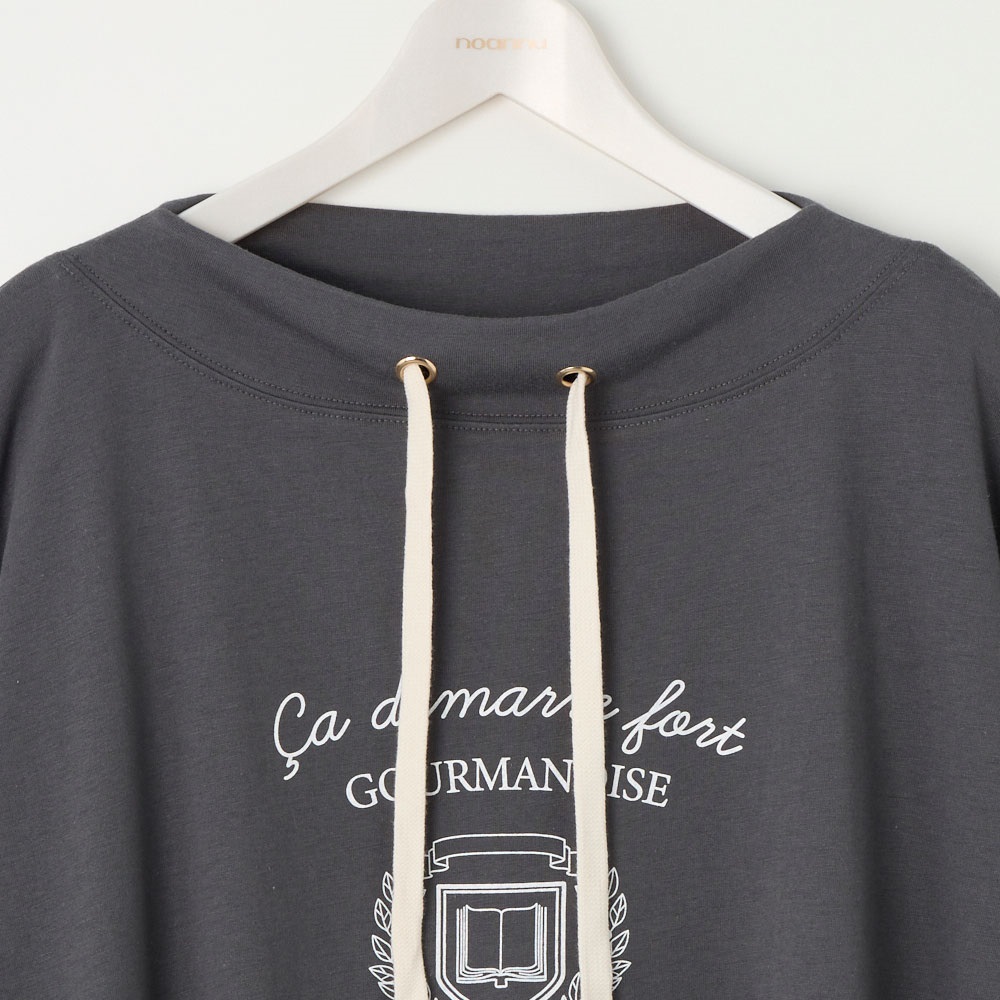 イッセイミヤケ ブラック IM61FJ044 フラワー装飾 ホルターネック  