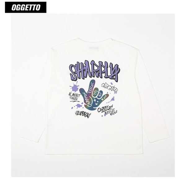 【ESSENTIALSFEAROFGOD】リフレクタープリント長袖Tシャツ ESSENTIALSFEAROFGOD】リフレクタープリント長袖Tシャツの通販 by