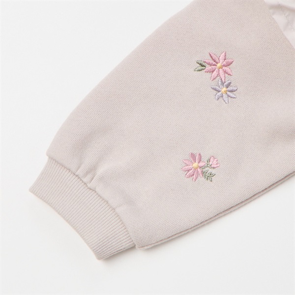 Katie Closet 花刺繍フリル 裏毛トレーナー ベビー | イオンスタイル
