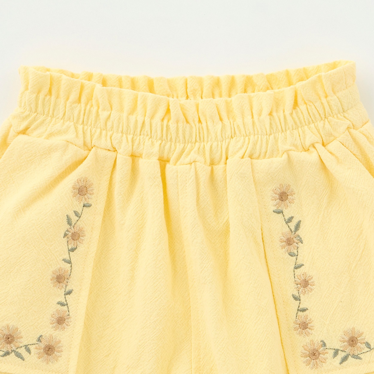 Katie Closet ワッシャーブロード ひまわり刺繍 ショートパンツ ベビー
