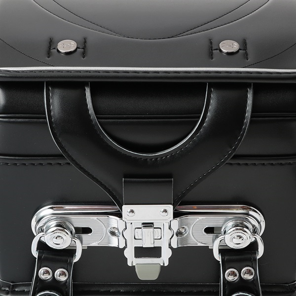 アンダーアーマー イオン限定モデル ランドセル 旧モデル | イオン