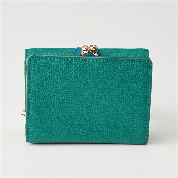 ト*ラ様 定価約30万円【未使用品】EMPORIOARMANI グリーン レザー AROMA イタリアンレザー スクエアエンボス 3オリサツイレ レディス