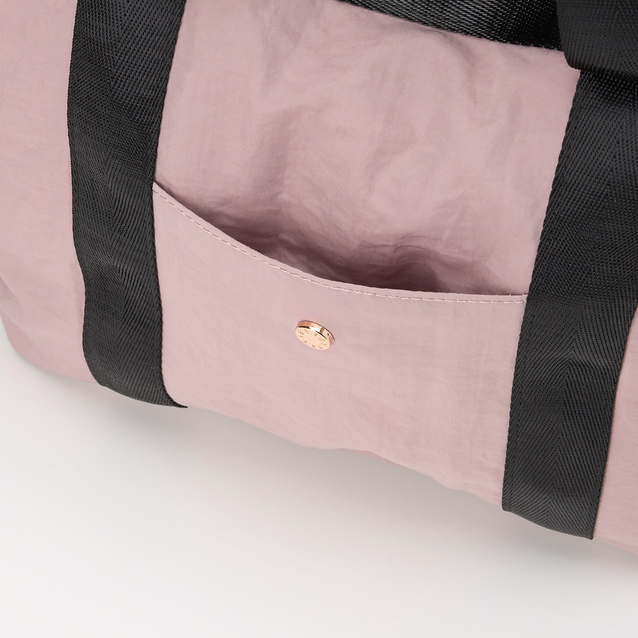 a.v.v(アー・ヴェ・ヴェ) フラワーライニングダブルハンドルトート