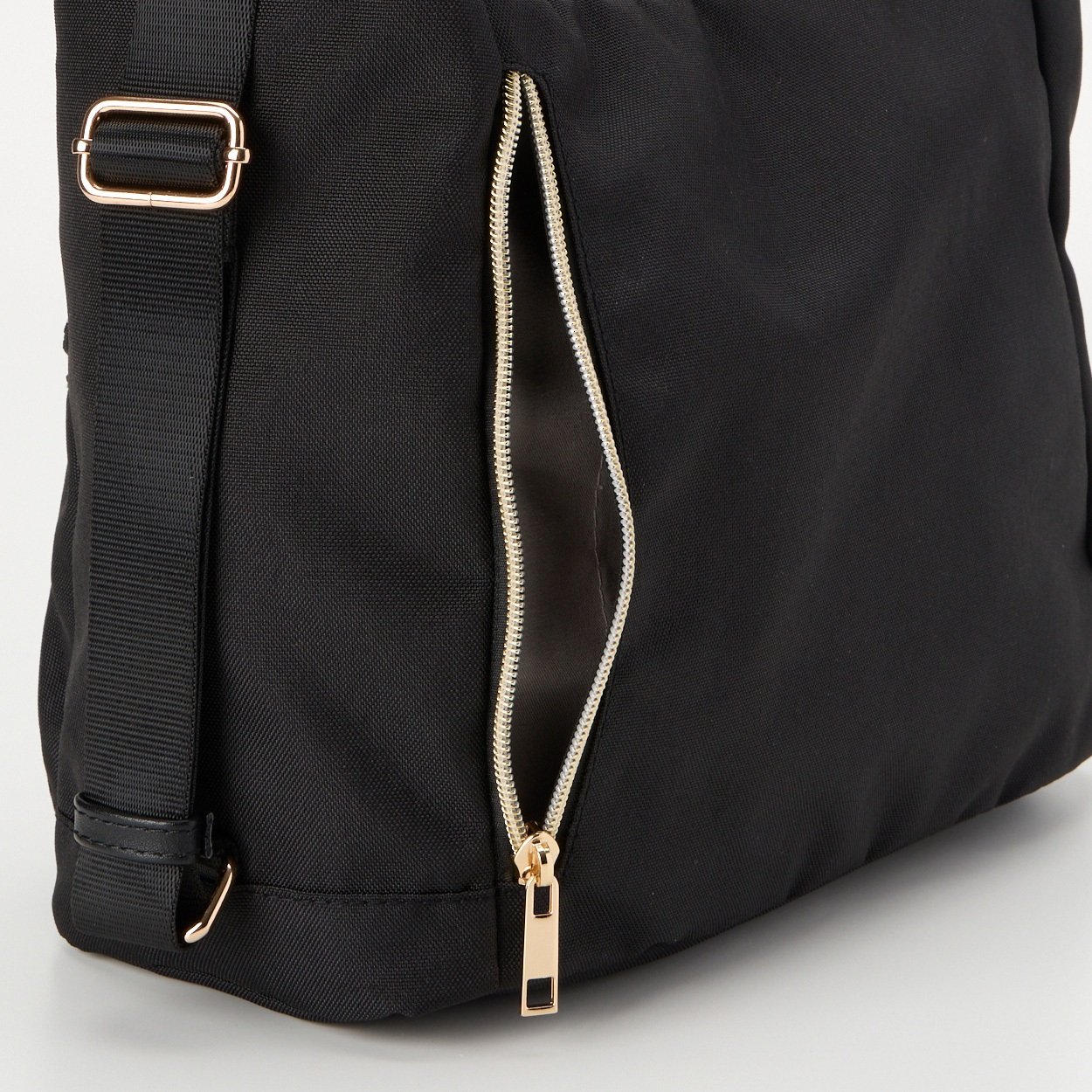 前ファスナー2WAYショルダーリュック | イオンスタイルオンライン 衣料