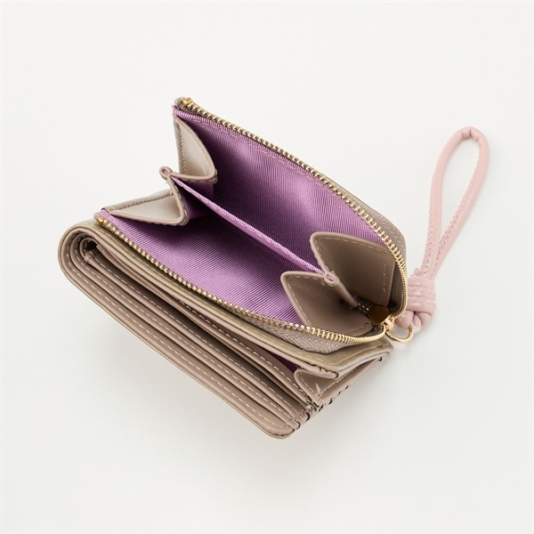 RETORO GIRL(レトロガール) しわエナメル二つ折り財布 | イオン