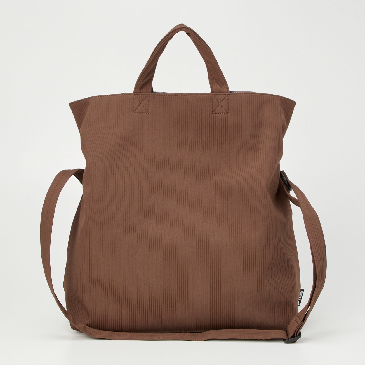 FILA(フィラ) 撥水ピケ生地ドロストデザイン2WAYショルダーバッグ